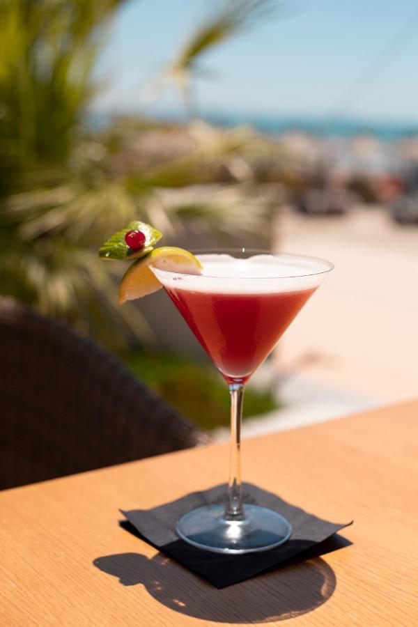 Amr Hotel - Durres Shkallnur Exterior photo