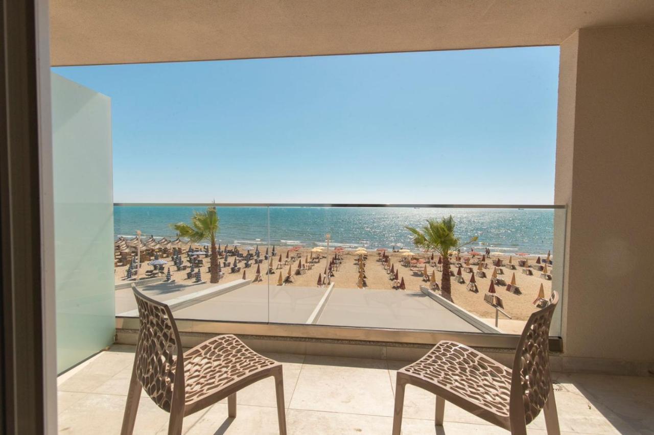 Amr Hotel - Durres Shkallnur Exterior photo