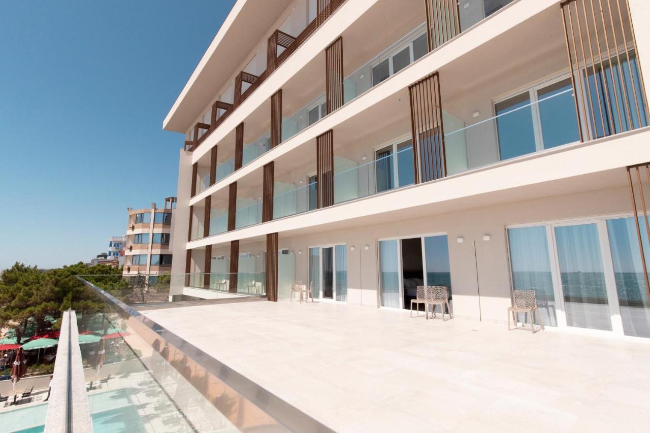 Amr Hotel - Durres Shkallnur Exterior photo